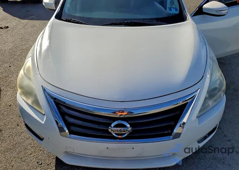 2013 Nissan Altima 2.5 z USA, uszkodzony, nr VIN 1N4AL3AP3DC201667